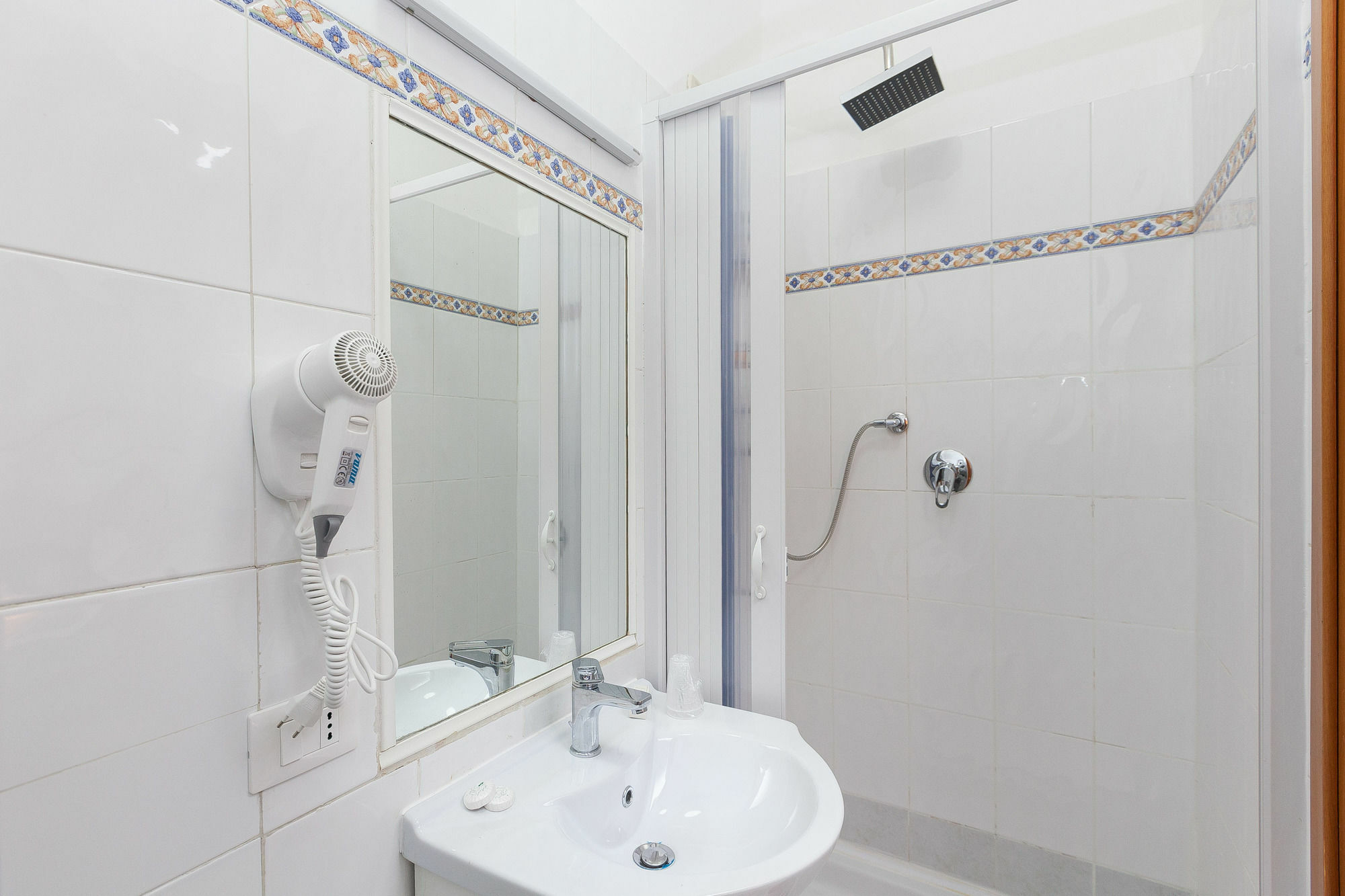 רומא Ora Guest House מראה חיצוני תמונה