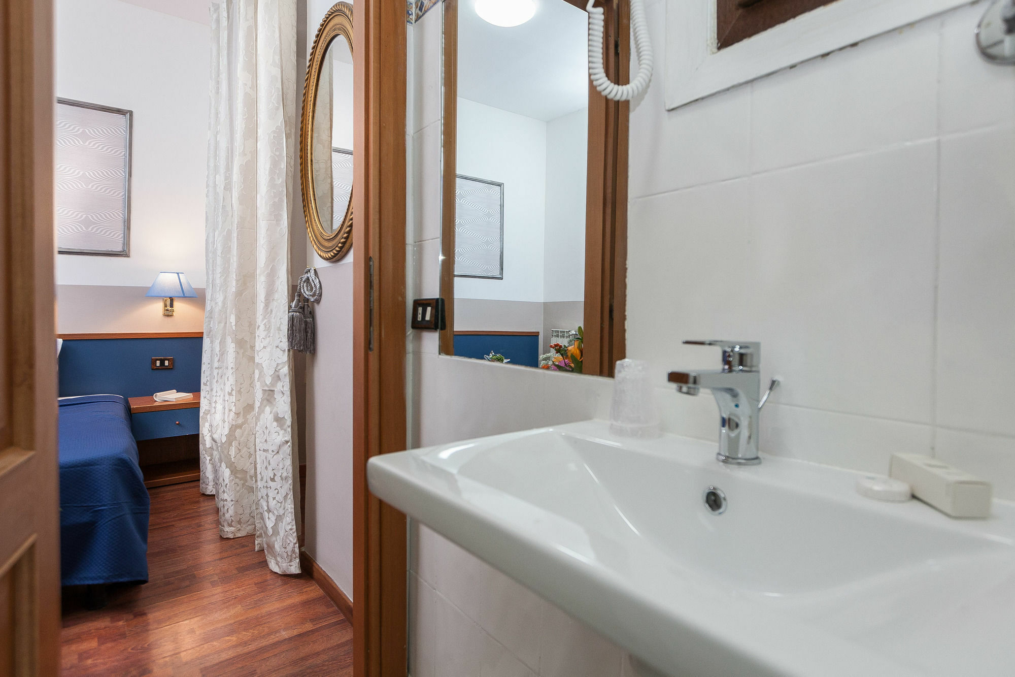 רומא Ora Guest House מראה חיצוני תמונה